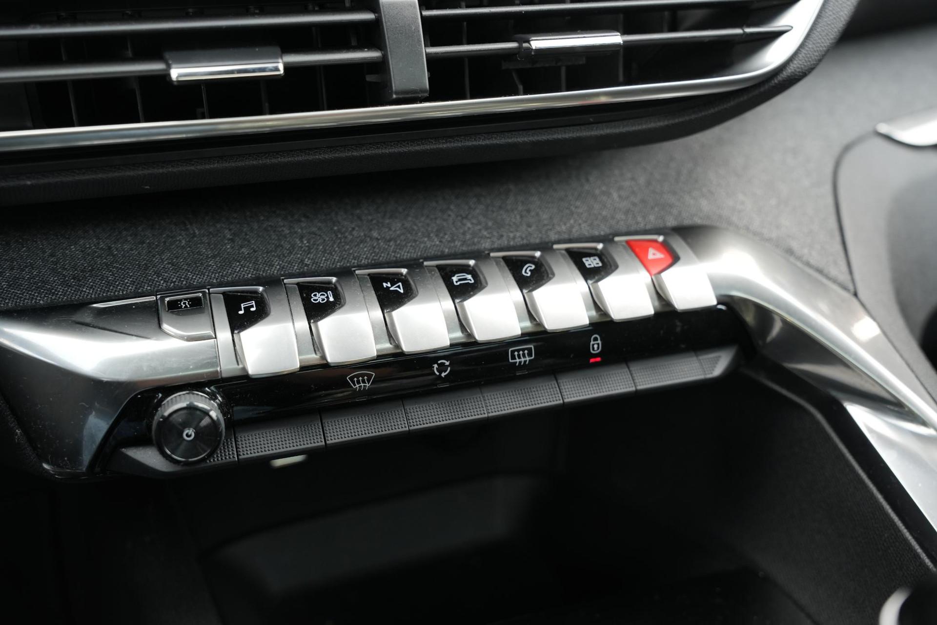 Peugeot 3008 1.2 PureTech GT Line 2018 Blanc nacré 19