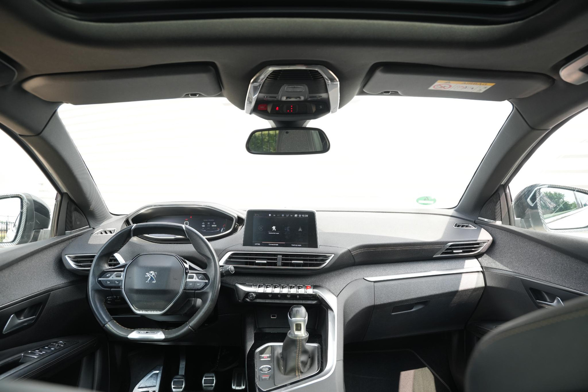 Peugeot 3008 1.2 PureTech GT Line 2018 Blanc nacré 2