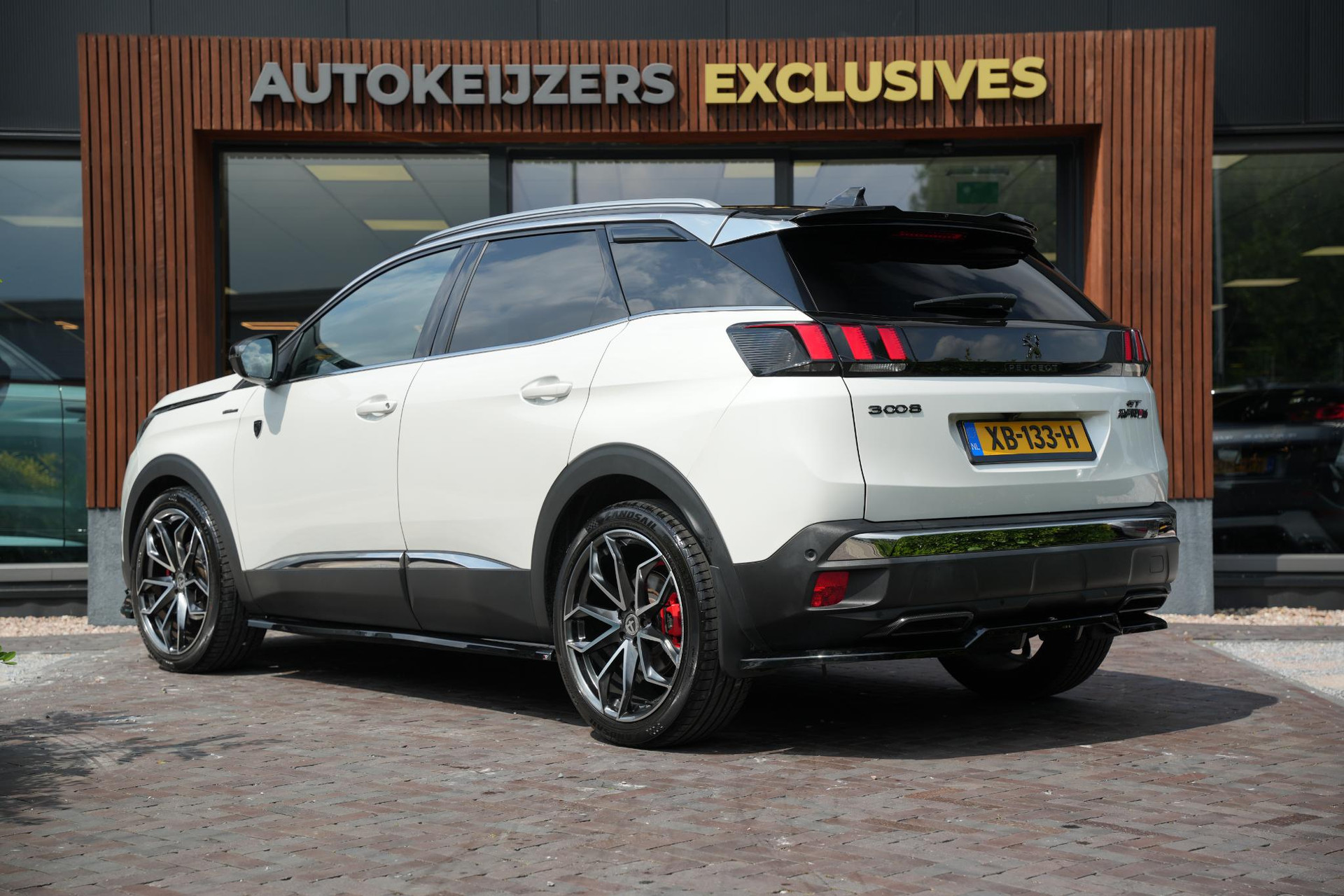 Peugeot 3008 1.2 PureTech GT Line 2018 Blanc nacré 9