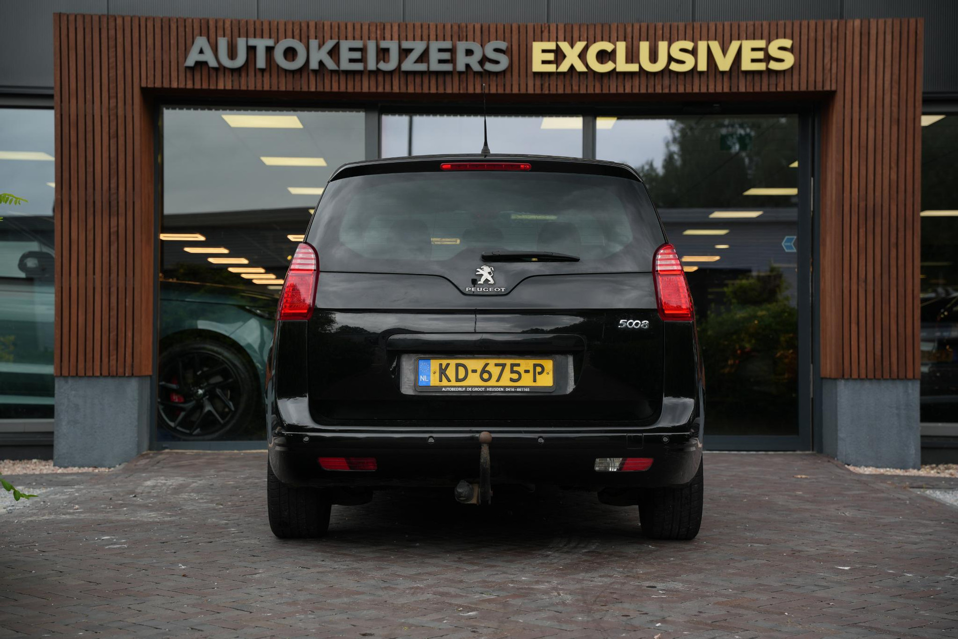 Peugeot 5008 1.6 HDi Active 7p. 2014 BLACK PEARL PAINT (KTV) 11
