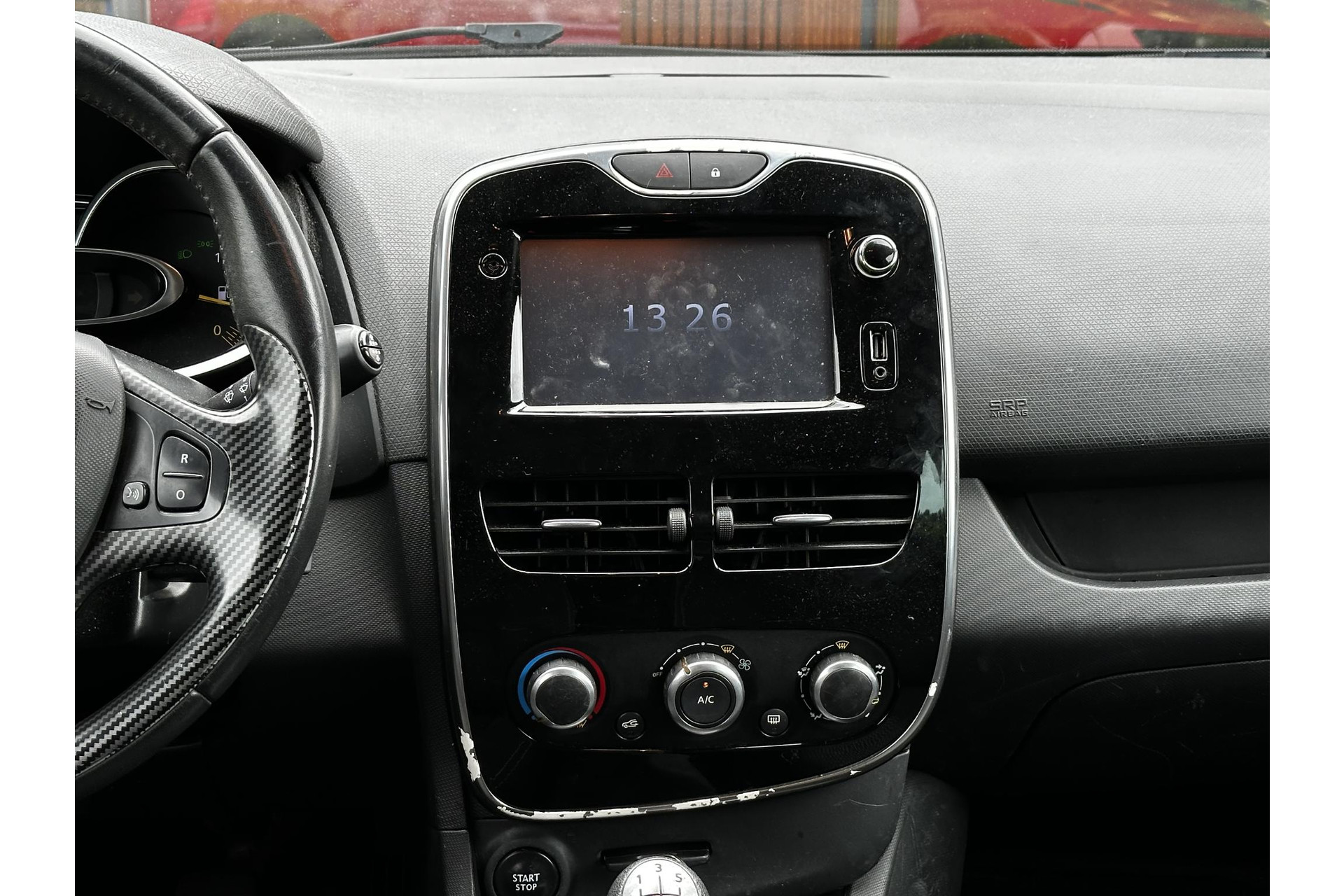 Renault Clio 0.9 TCe Expression 2015 Noir etoile gne  4