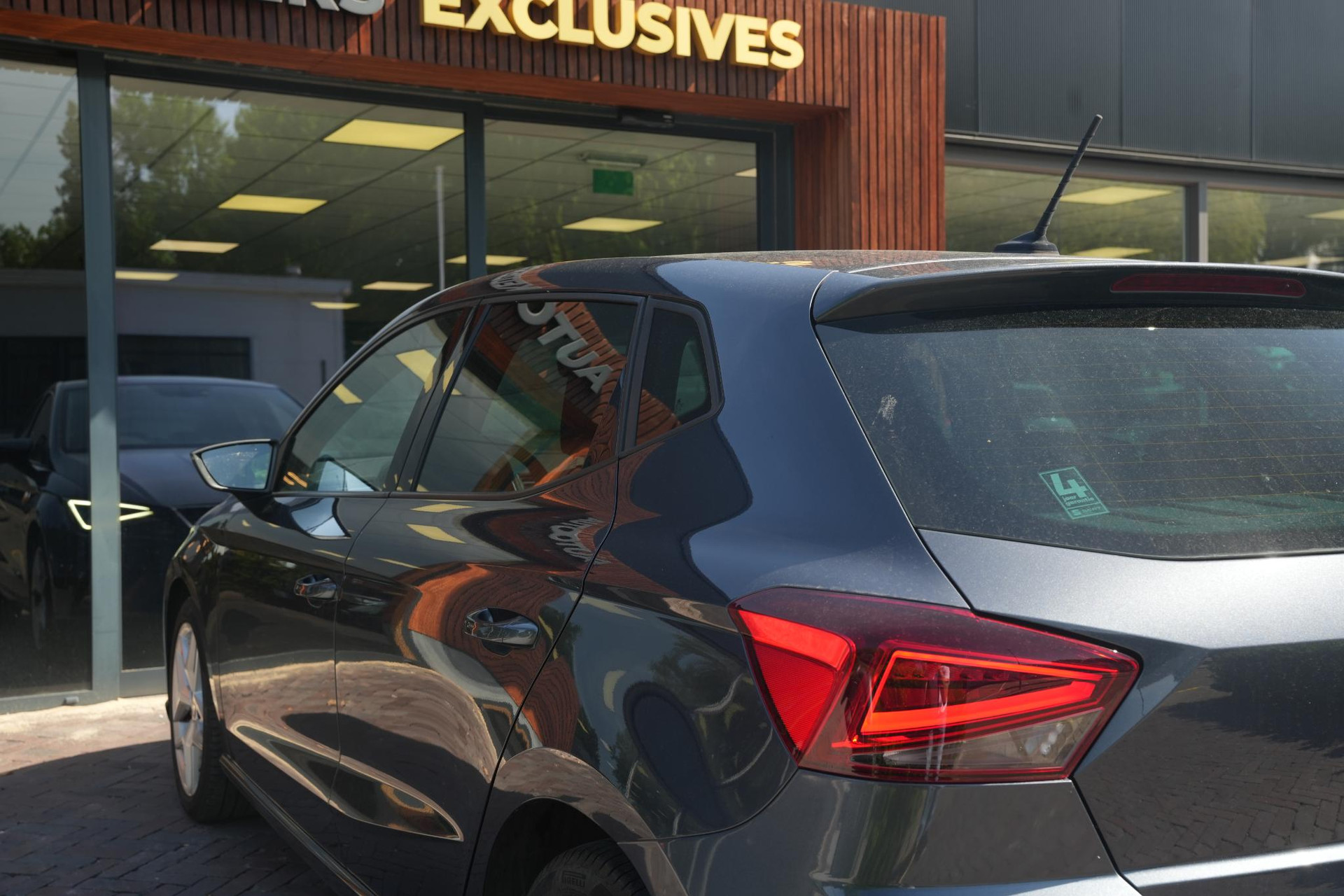 SEAT Ibiza 1.0 TSI FR Business Intense Plus 2020 Magnetic tech grey 10