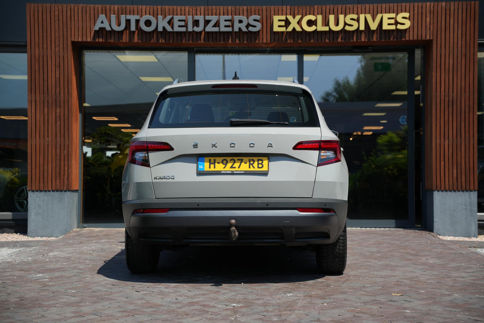Škoda Karoq 1.0 TSI Business Edition 2020 Steel grey 11