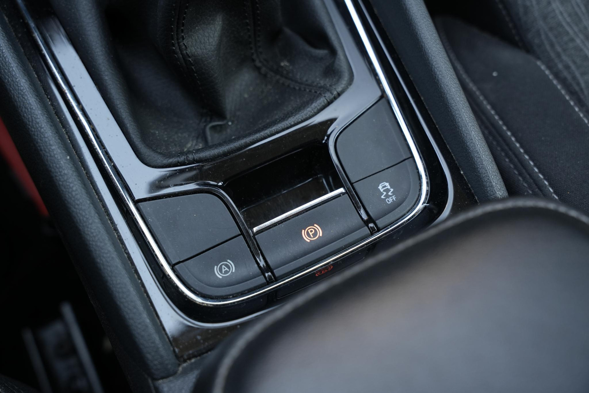Škoda Karoq 1.0 TSI Business Edition 2020 Steel grey 22