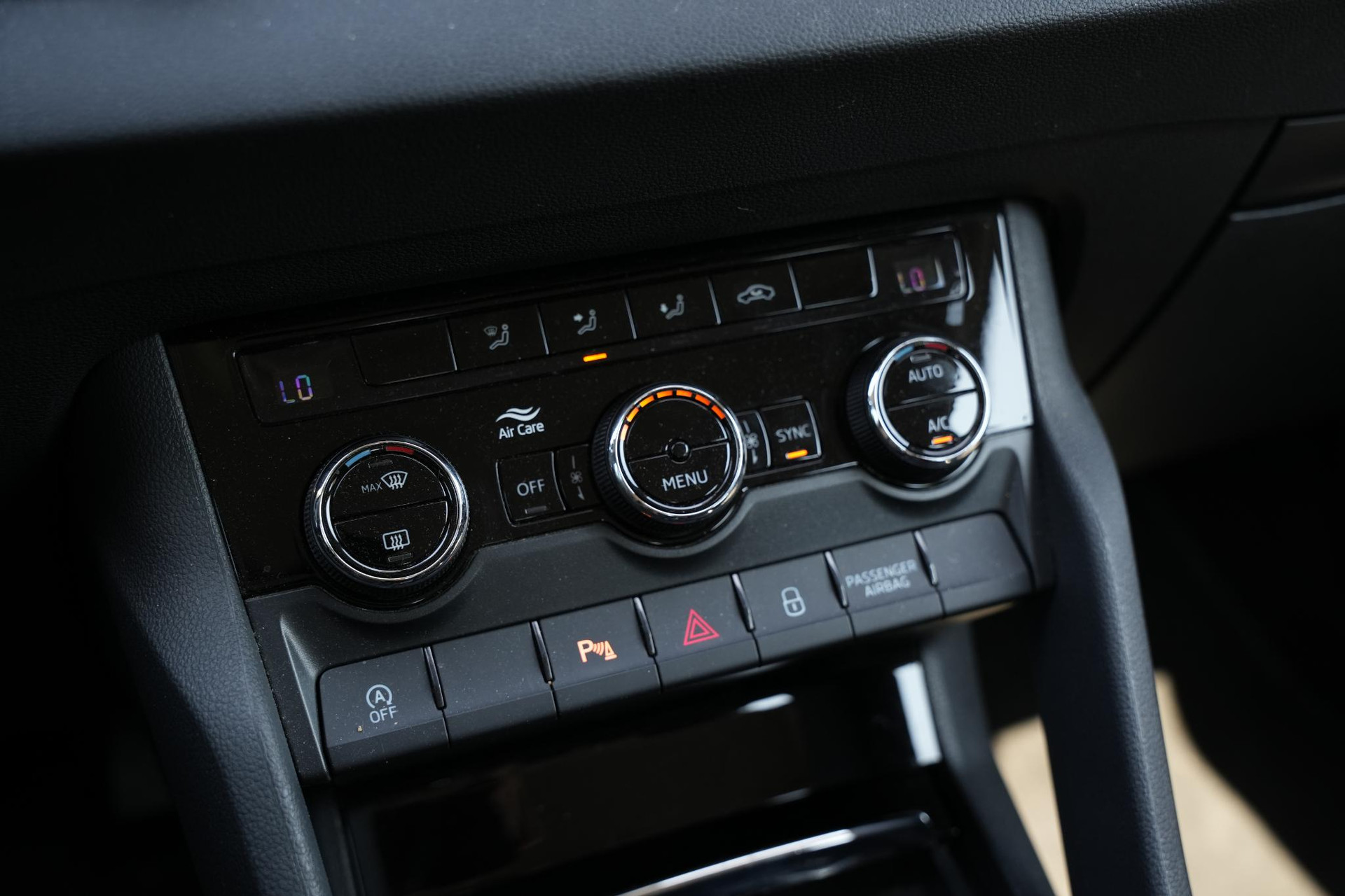 Škoda Karoq 1.0 TSI Business Edition 2020 Steel grey 24