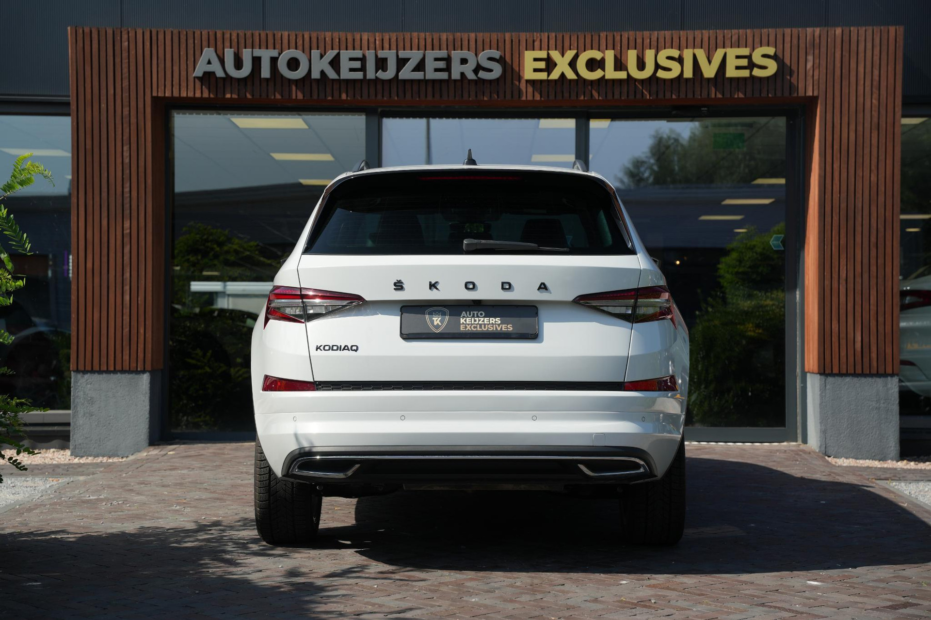 Škoda Kodiaq 1.5 TSI MHEV Sportline Business 7p 2026 Moon white metallic (2Y2Y) 9