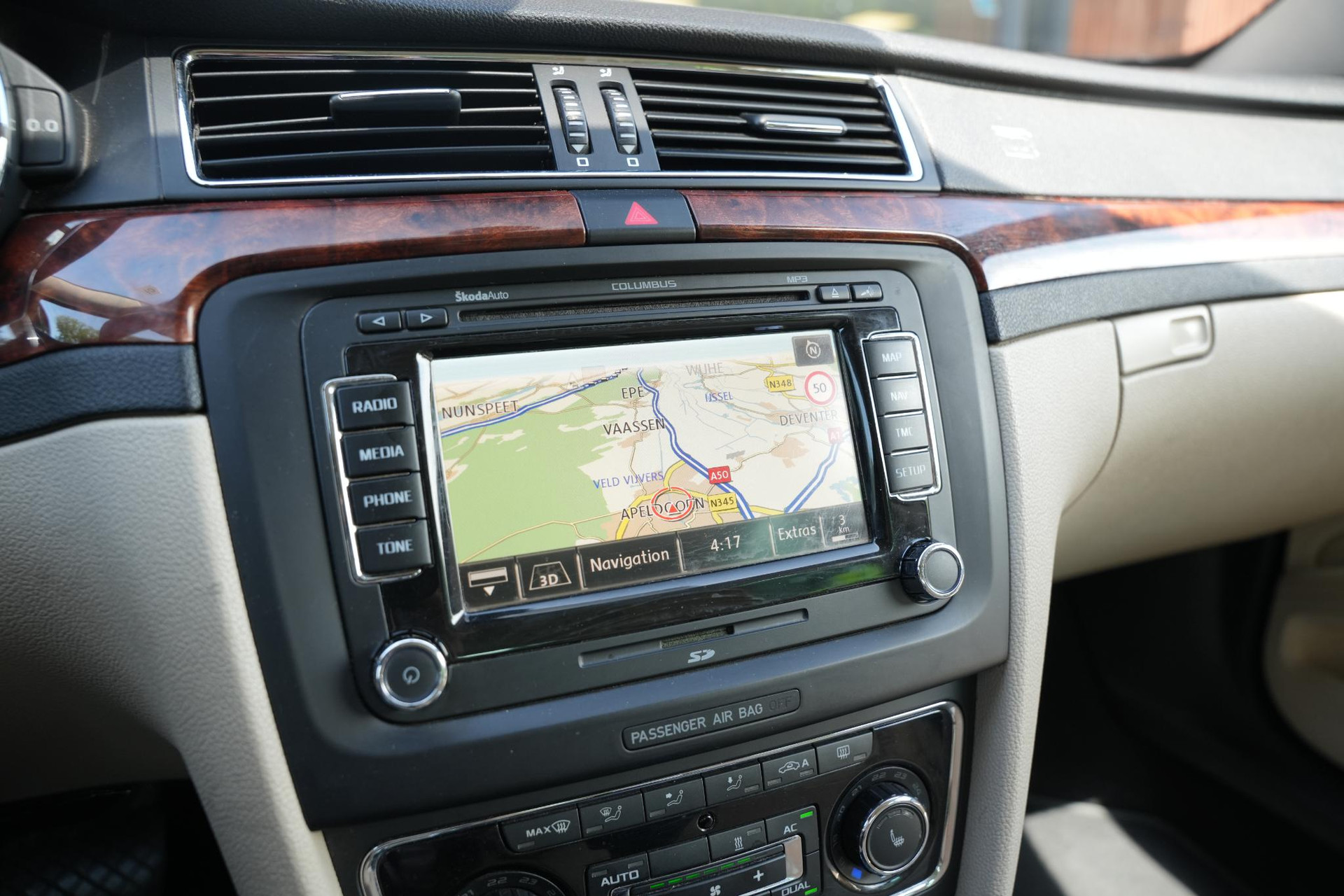 Škoda Superb Combi 2.0 TSI Elegance Business Line 2011 Mocha (brown) (6Q6Q) 10