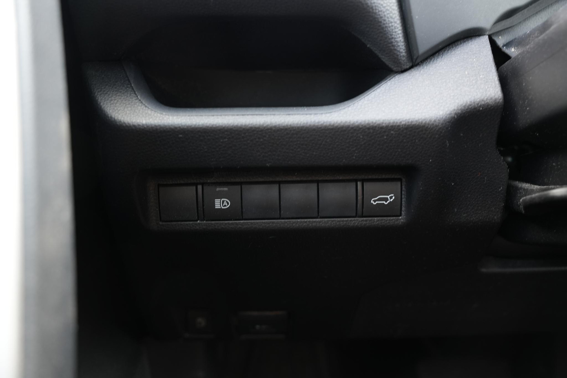 Toyota RAV4 2.5 Hybrid AWD Business Intro 2019 (040) 19