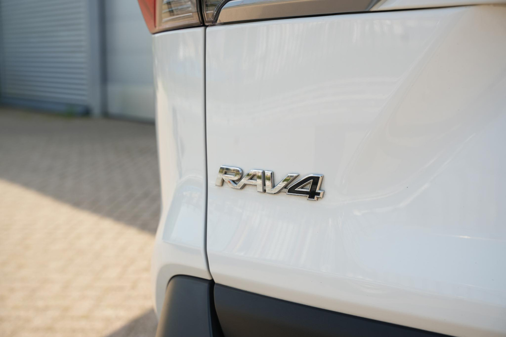 Toyota RAV4 2.5 Hybrid AWD Business Intro 2019 (040) 27