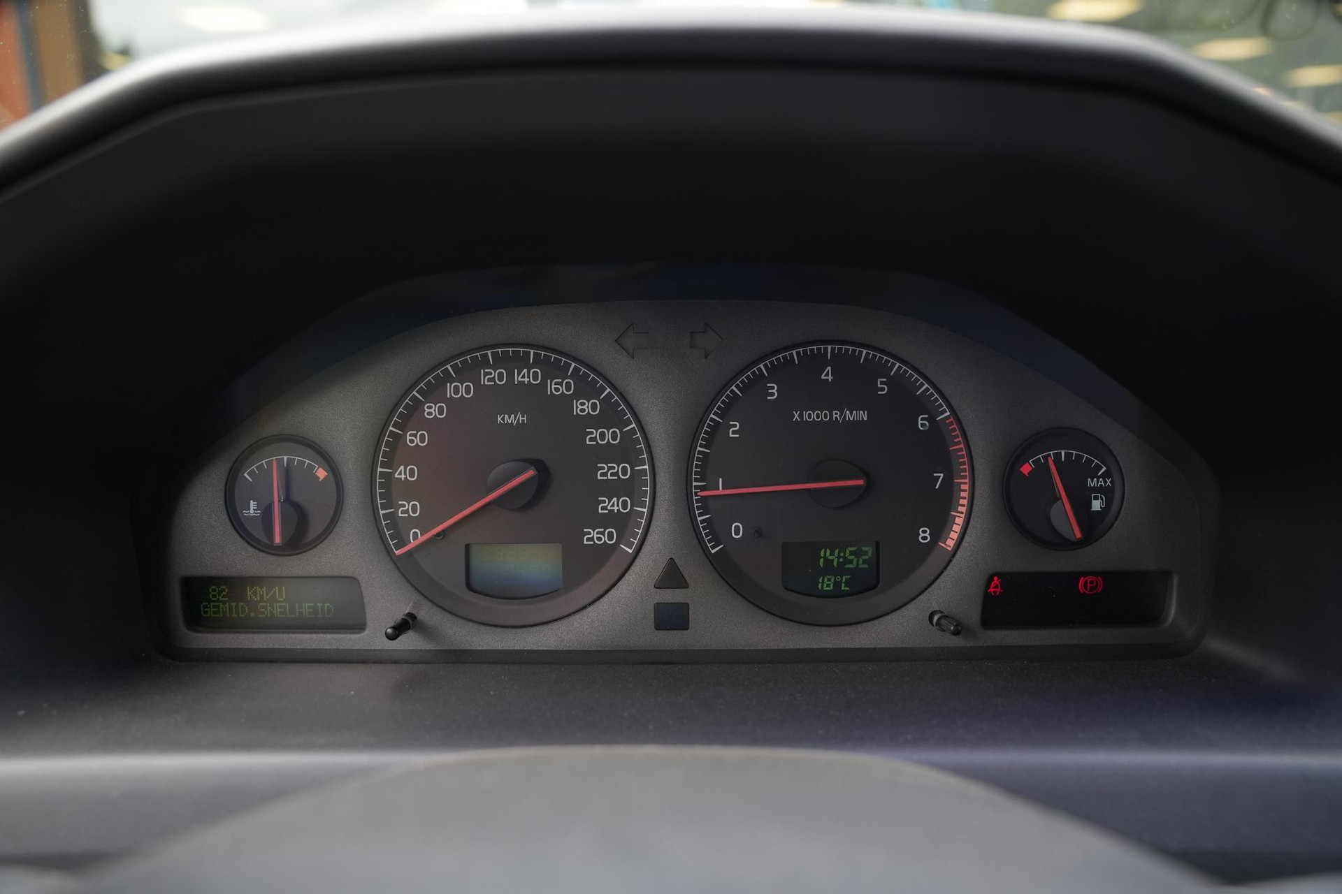 Volvo V70 2.4 Comfort Line 2001 GREYGOLD METALLIC (449) 8