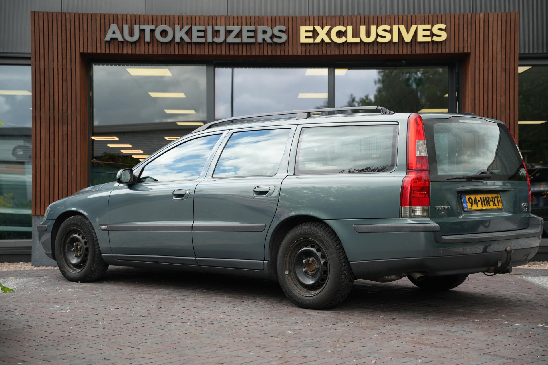 Volvo V70 2.4 Comfort Line 2001 GREYGOLD METALLIC (449) 9