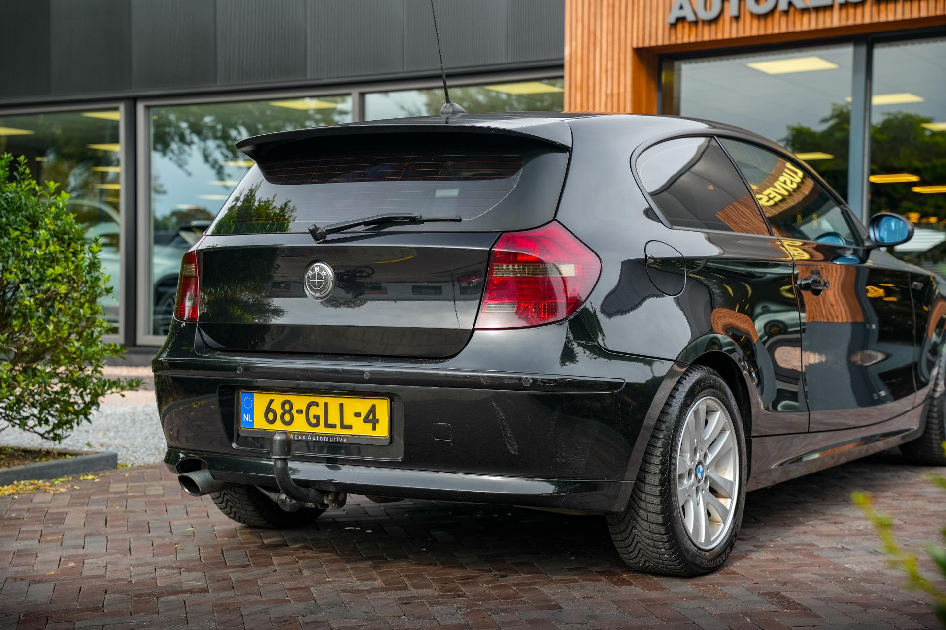 BMW 1-serie 120d Business Line 2008 Saphirschwarz metallic 11