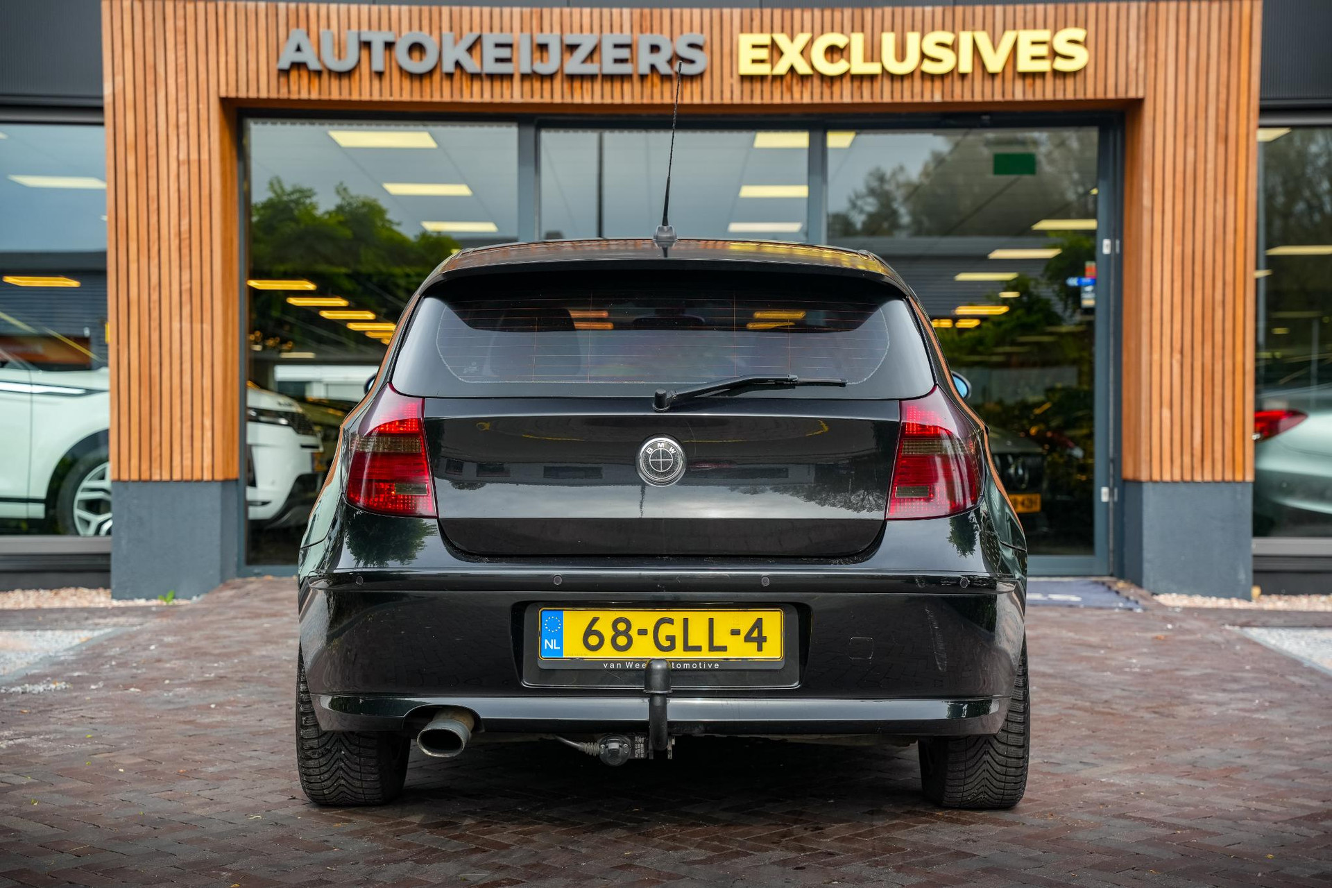 BMW 1-serie 120d Business Line 2008 Saphirschwarz metallic 9