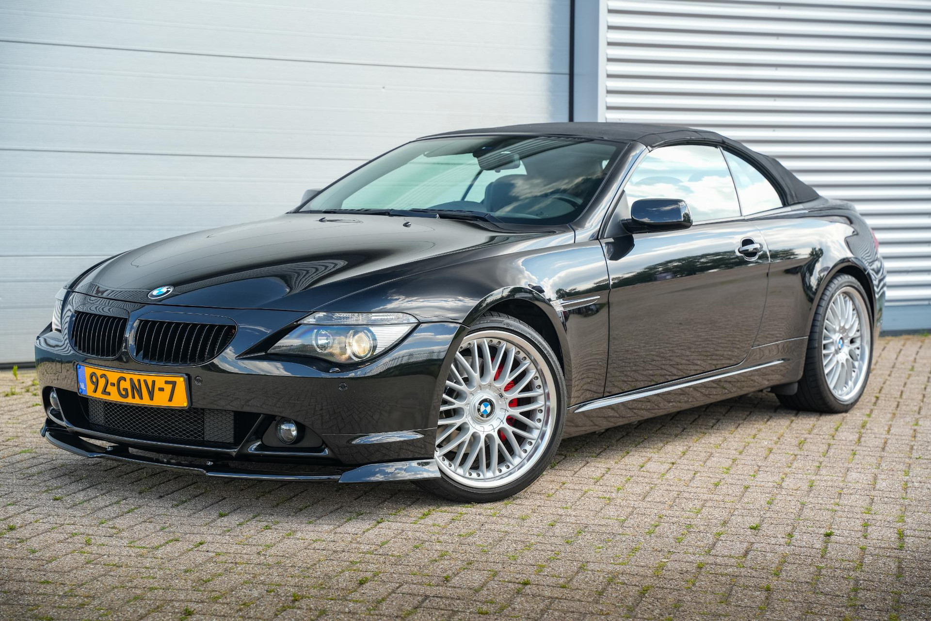 BMW 6 Serie Cabrio 650i 2007 BLACK SAPPHIRE METALLIC (475) 25