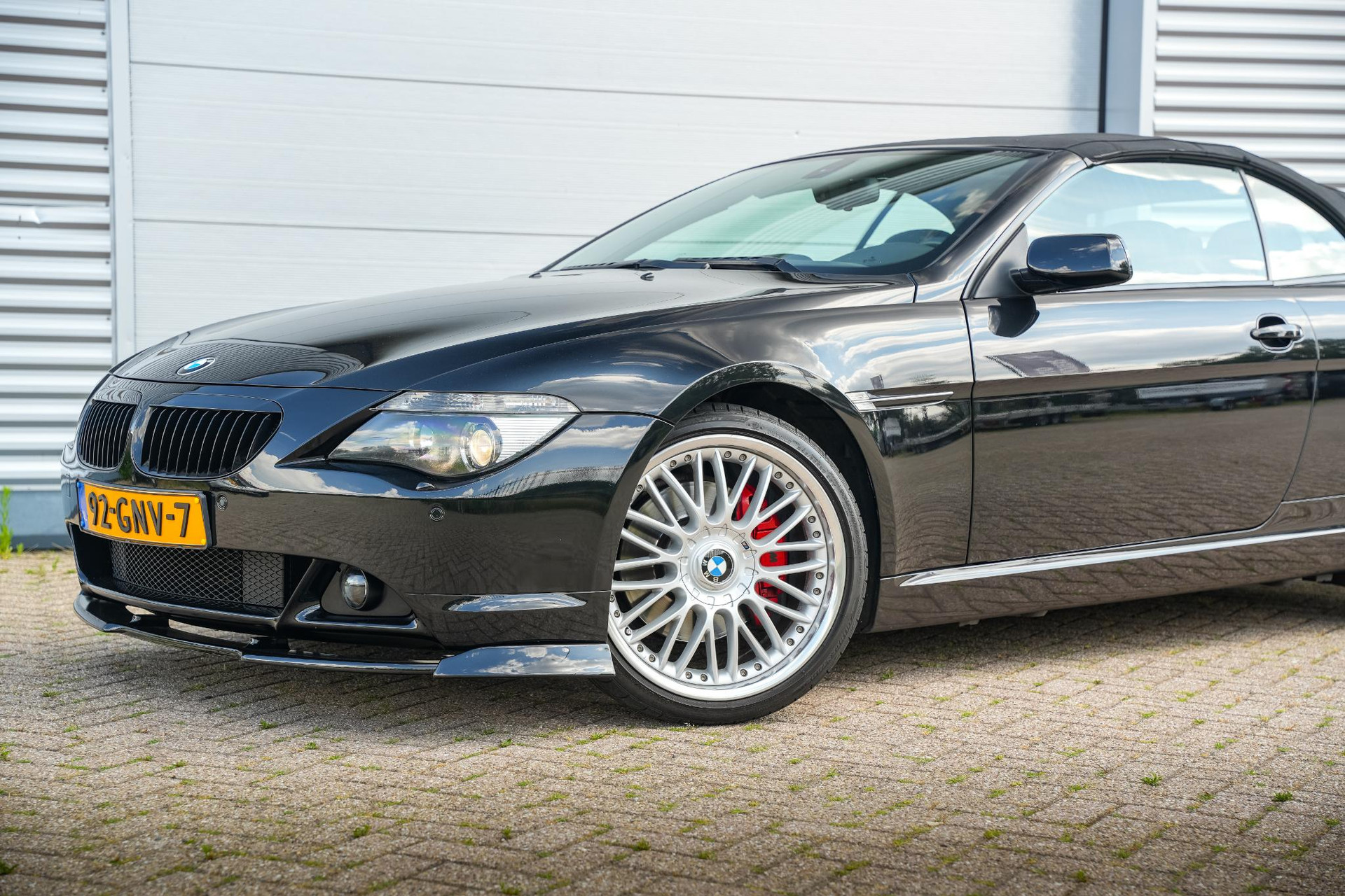 BMW 6 Serie Cabrio 650i 2007 BLACK SAPPHIRE METALLIC (475) 26