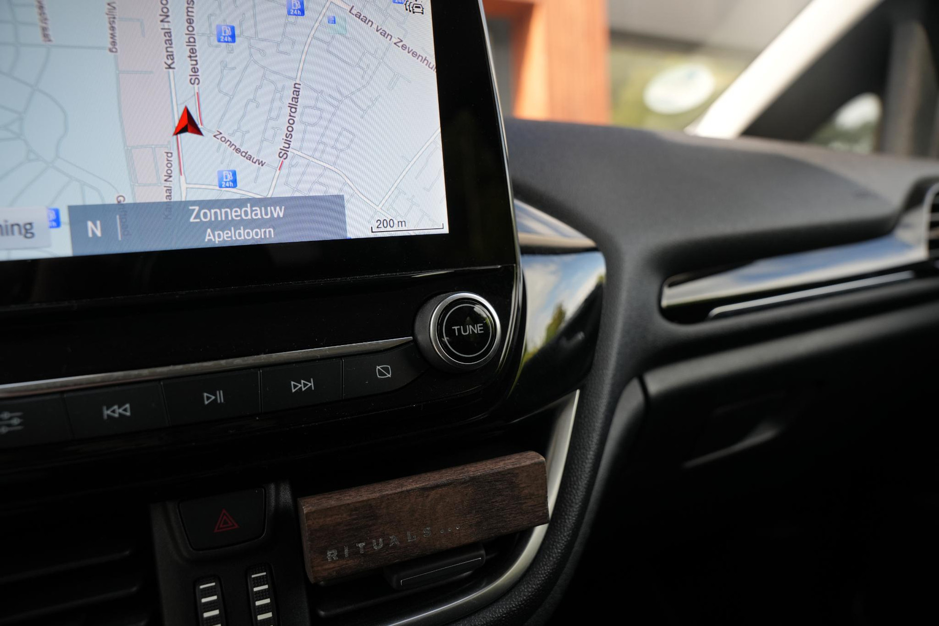 Ford Fiesta 1.0 EcoBoost Hybrid Titanium 2022  27