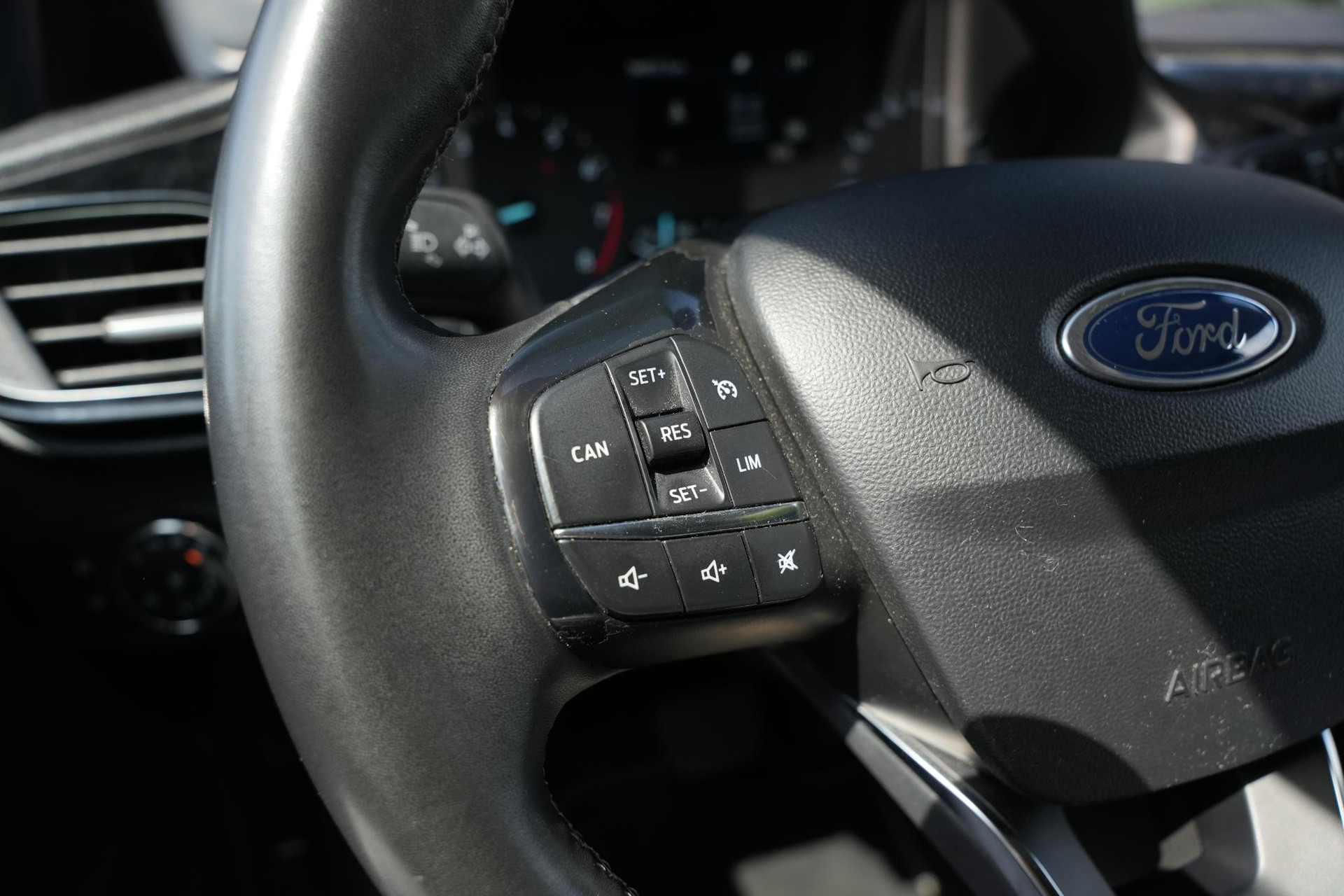 Ford Fiesta 1.0 EcoBoost Hybrid Titanium 2022  31