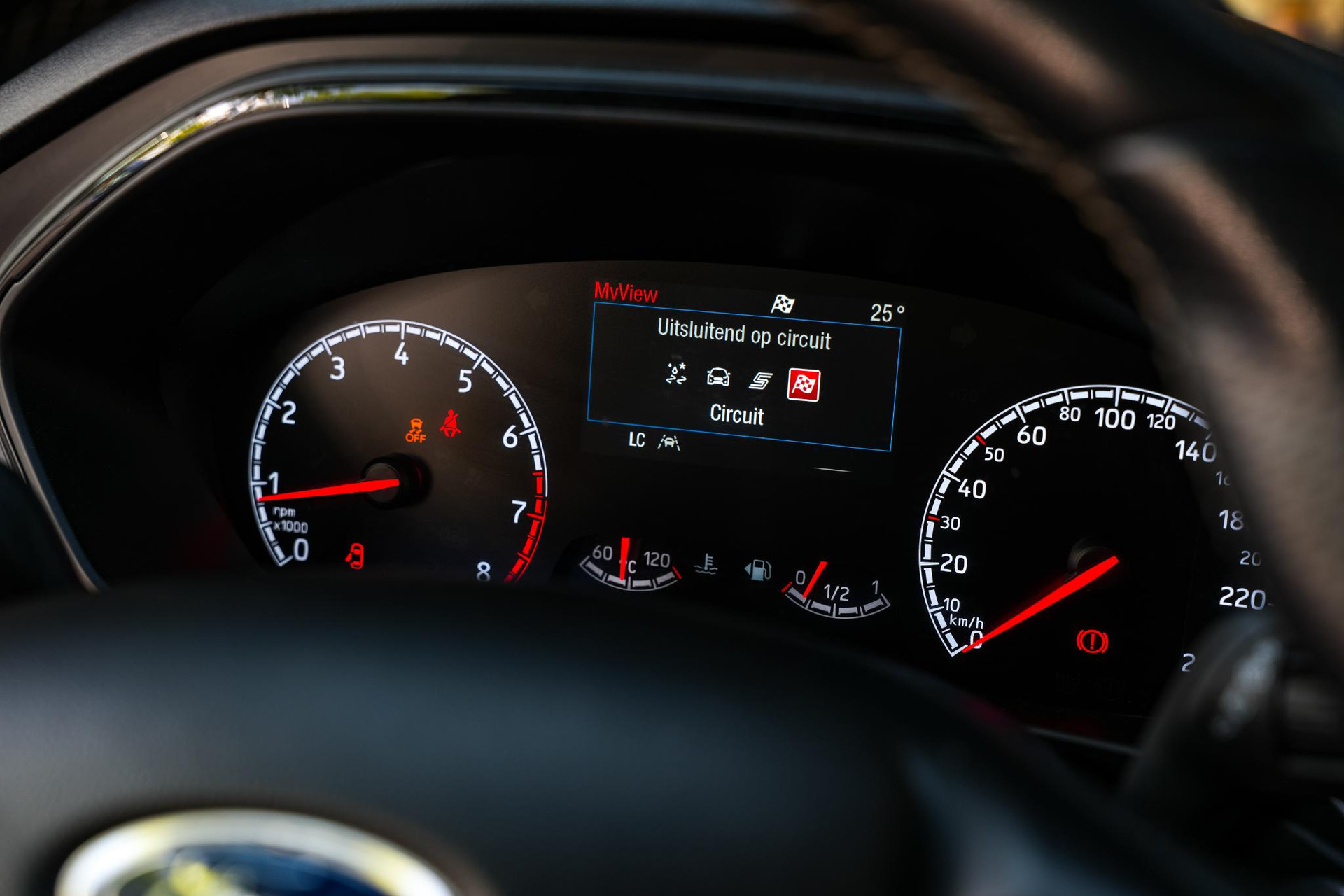 Ford Focus 2.3 EcoBoost ST-X 2020  24
