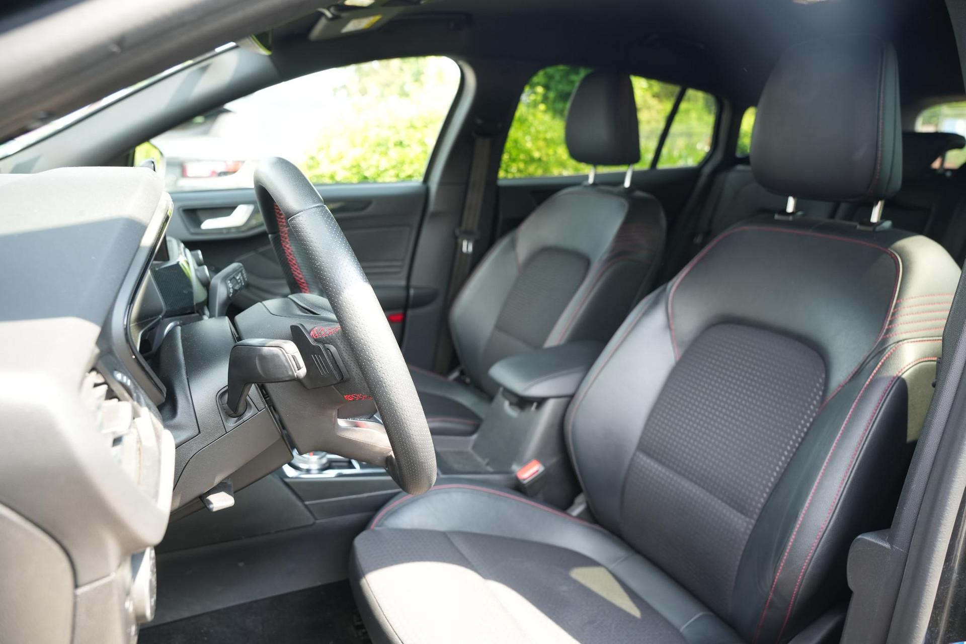 Ford FOCUS Wagon 1.5 EcoBoost ST Line Business 2019  4
