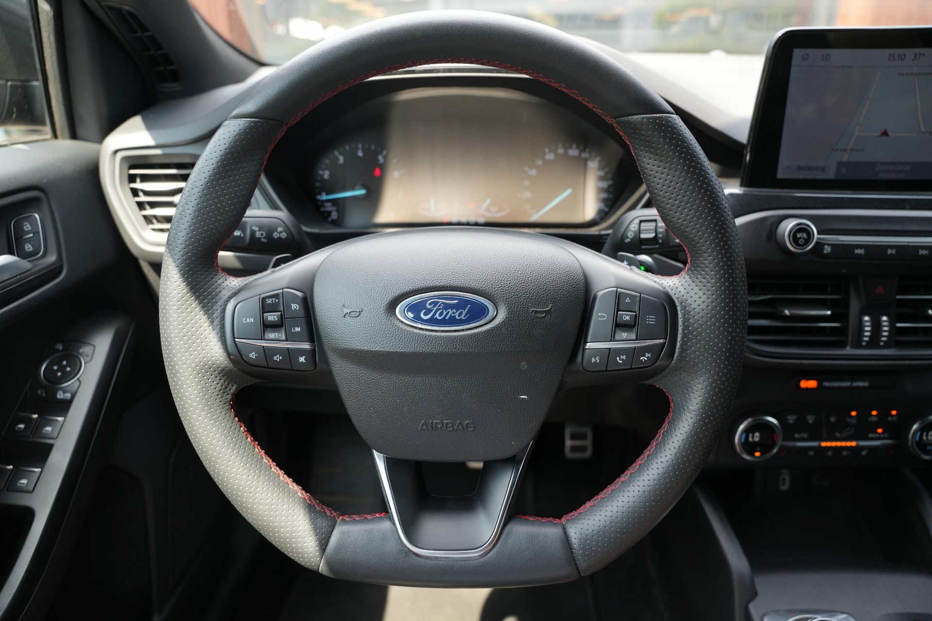 Ford FOCUS Wagon 1.5 EcoBoost ST Line Business 2019  5