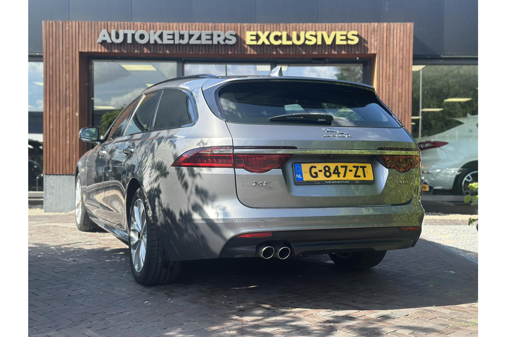 Jaguar XF Sportbrake 2.0d Chequered Flag 2020 Eiger grey-JBC2409 (1DF) 8