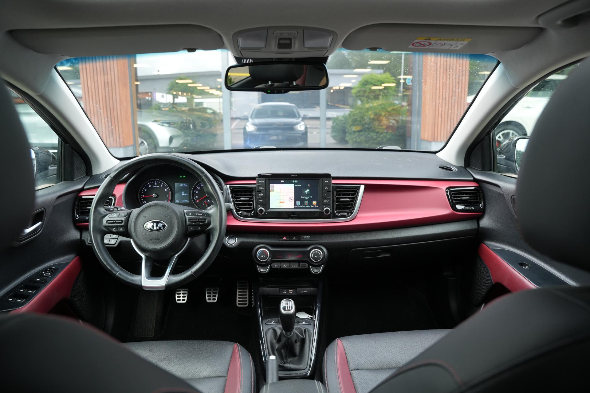 Kia Rio 1.0 TGDI Platinum 2017 Aurora Black Pearl (ABP) 2