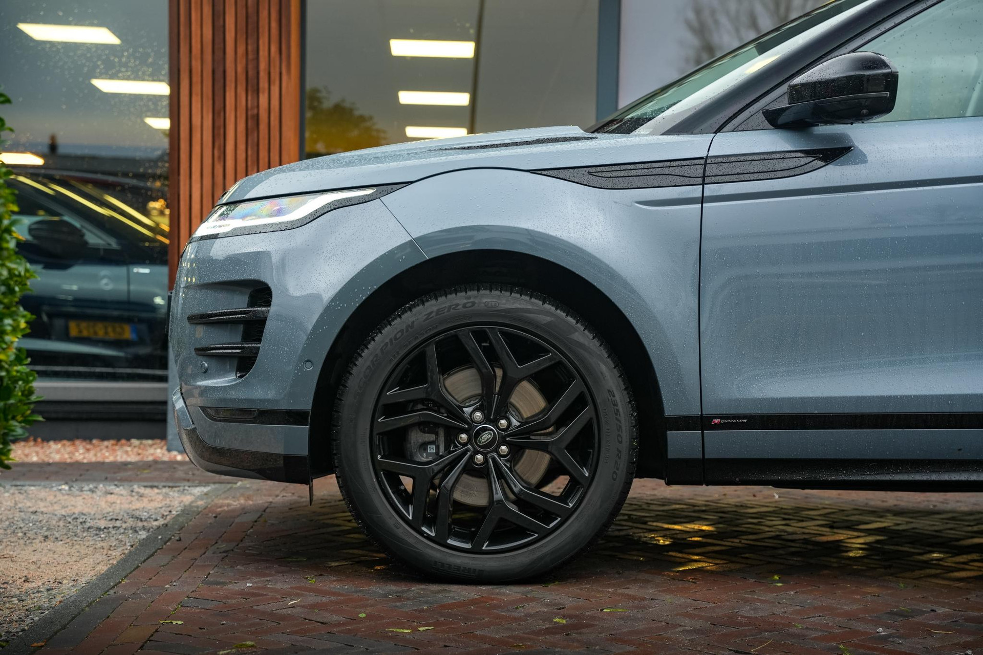 Land Rover Range Rover Evoque 2.0 P300 AWD R-Dynamic 2021 Nolita Grey 12