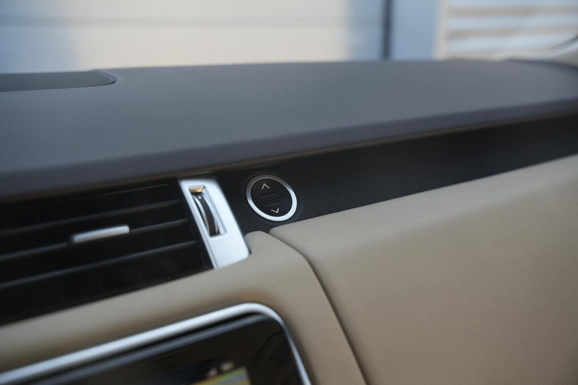 Land Rover Range Rover Sport 2.0 P400e HSE Dynamic 2019 Exterior Paint - Firenze (1AF) 33