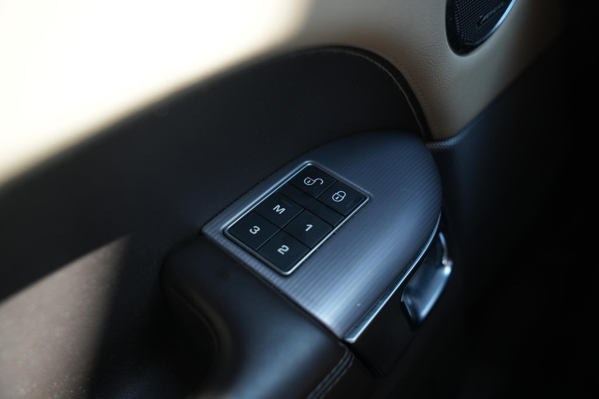 Land Rover Range Rover Sport 2.0 P400e HSE Dynamic 2019 Exterior Paint - Firenze (1AF) 42