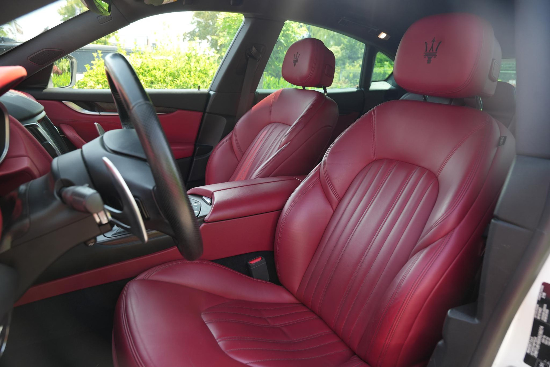 Maserati Levante 3.0 V6 D AWD GranLusso 2017  4