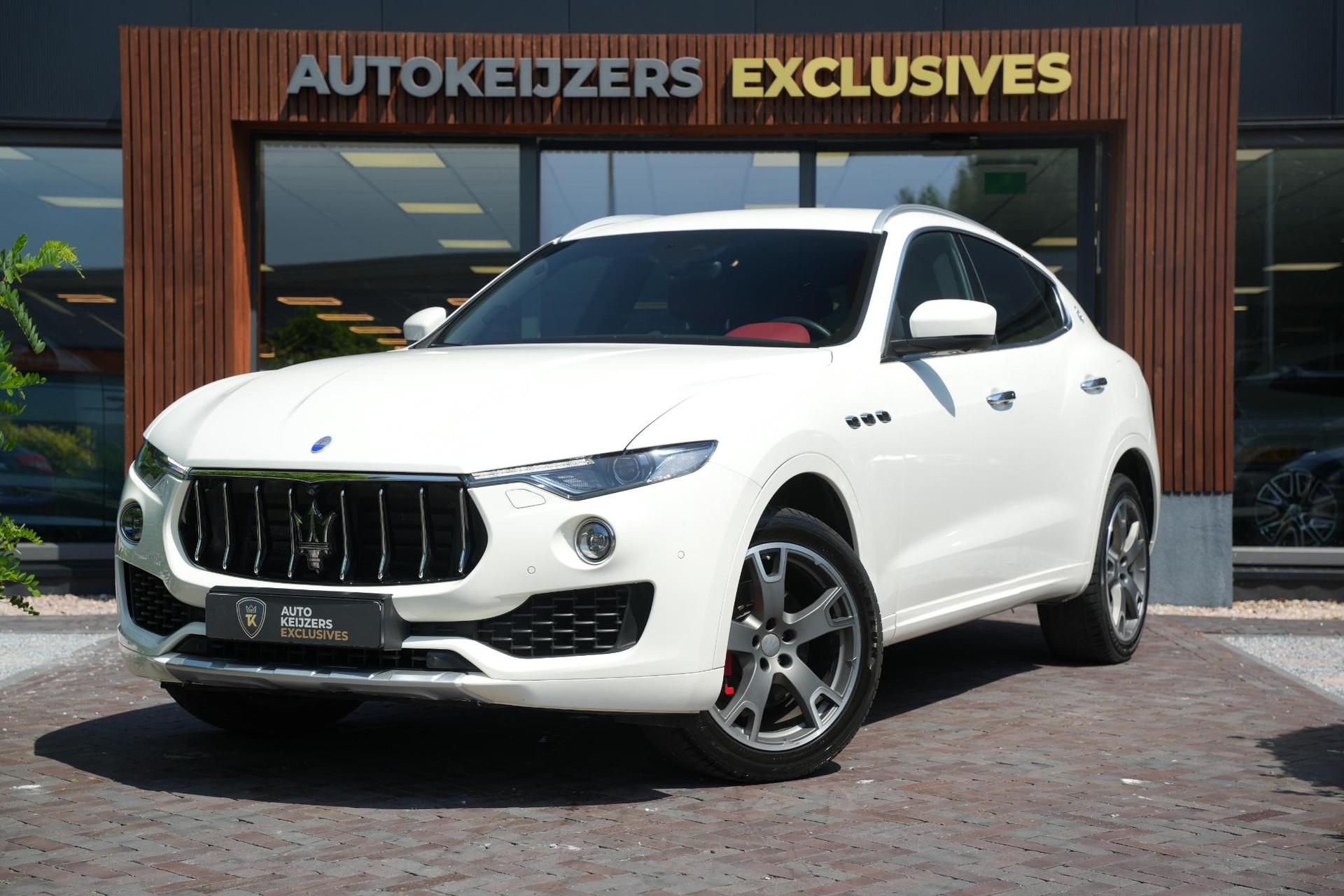 Maserati Levante 3.0 V6 D AWD GranLusso 2017  5