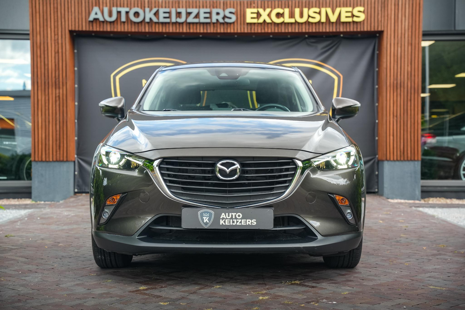 Mazda CX-3 2.0 SkyActiv-G 120 Dynamic 2017 TITANIUM FLASH MICA (42S) 3