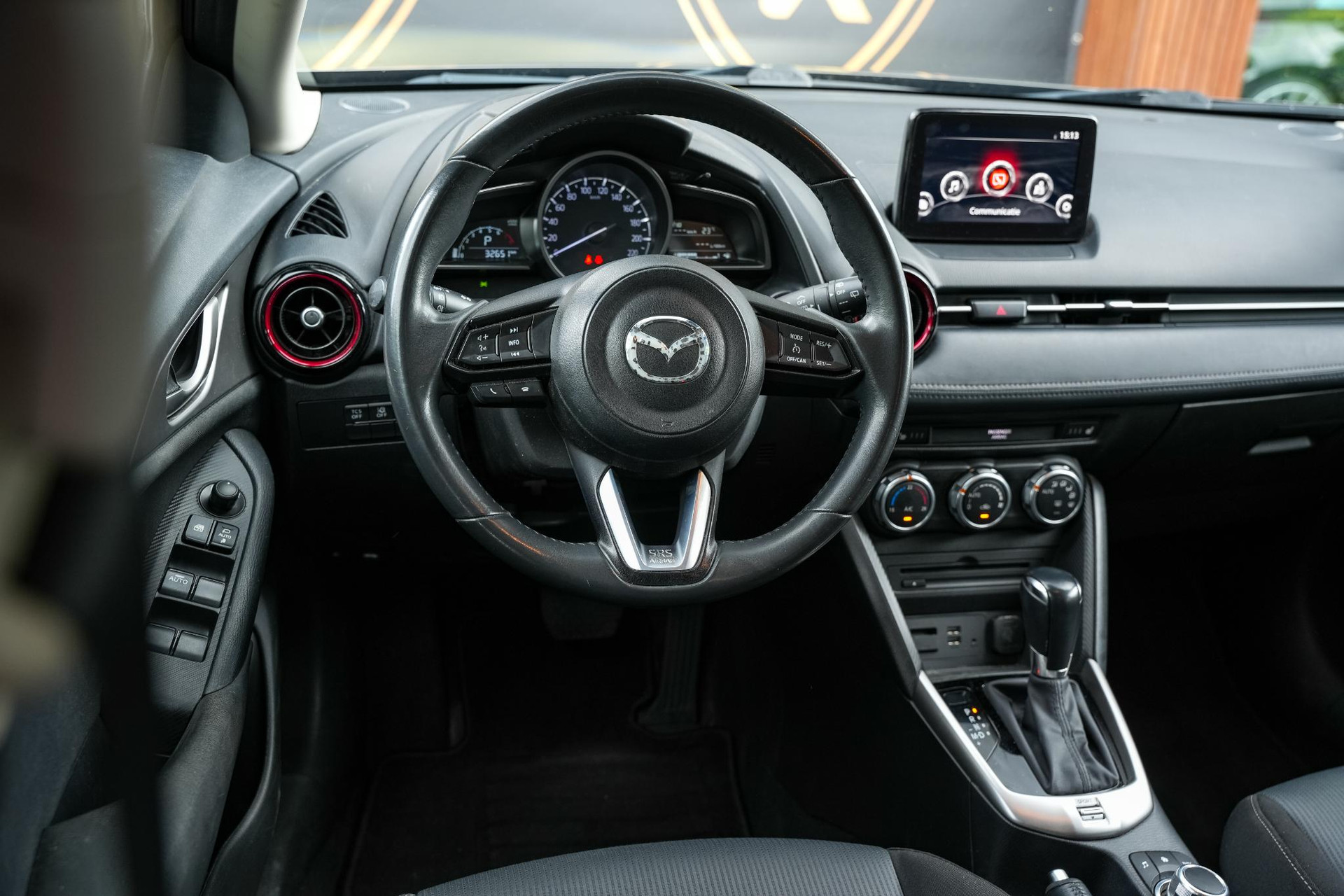 Mazda CX-3 2.0 SkyActiv-G 120 Dynamic 2017 TITANIUM FLASH MICA (42S) 4