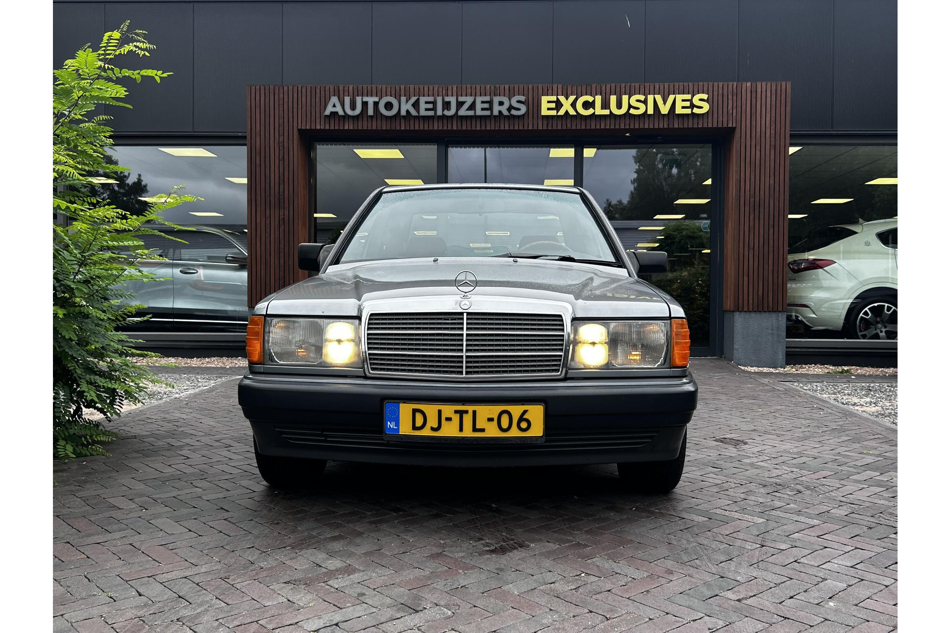 Mercedes-Benz 190 1.8 E Basic 1992  3