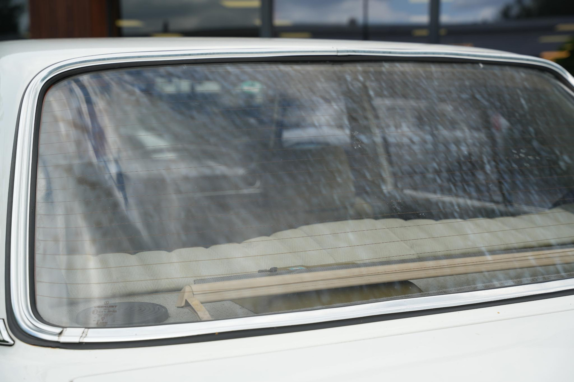 Mercedes-Benz 200-280 (W123) 200 1982  11