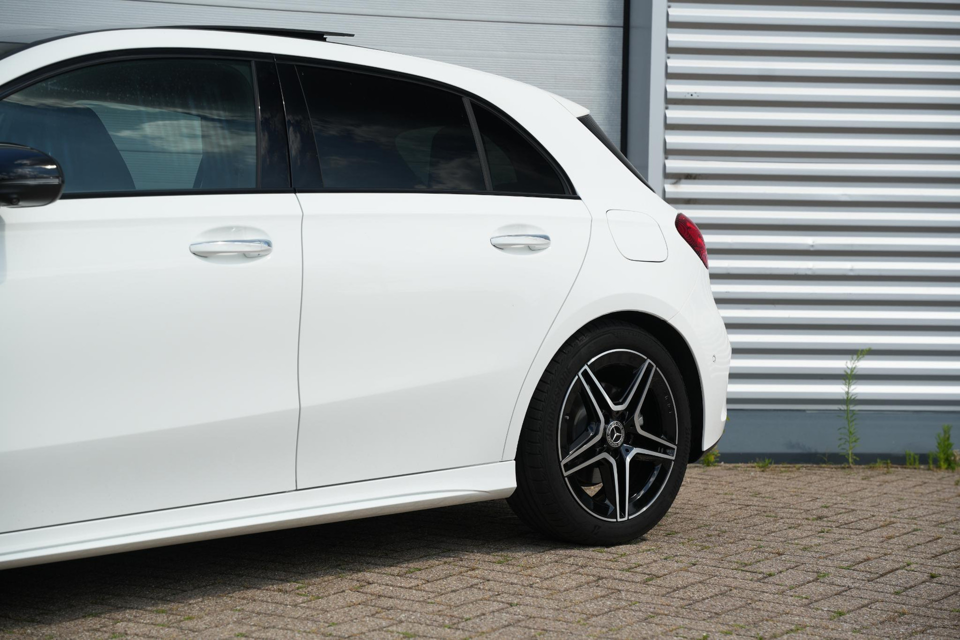 Mercedes-Benz A-Klasse 250 4MATIC AMG Line 2025 POLAR WHITE - STANDARD FINISH (149U) 35