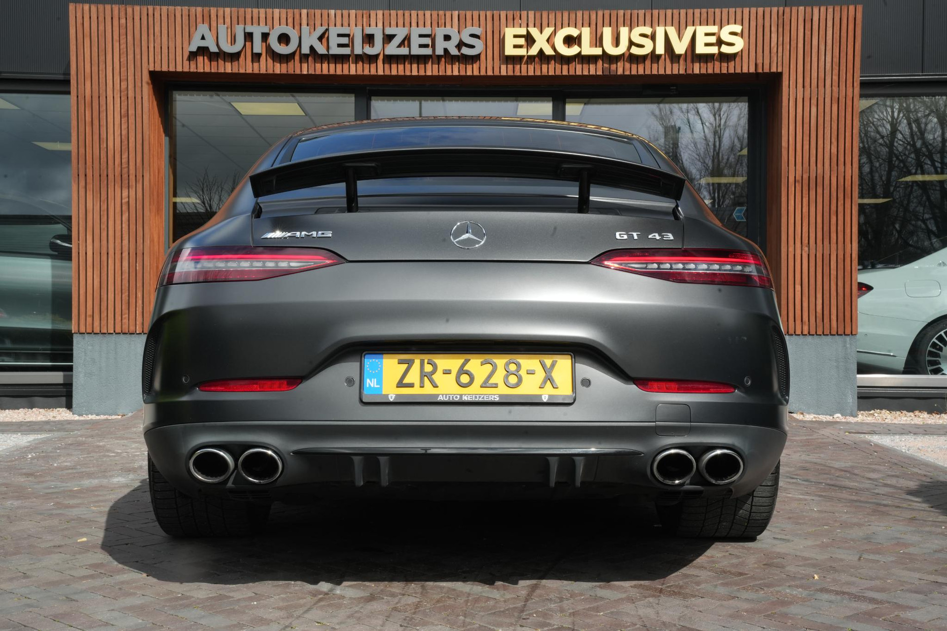Mercedes-Benz AMG GT 4-Door Coupe AMG 43 Premium Plus 2019 Graphite gray - magno paintwork (818U) 9