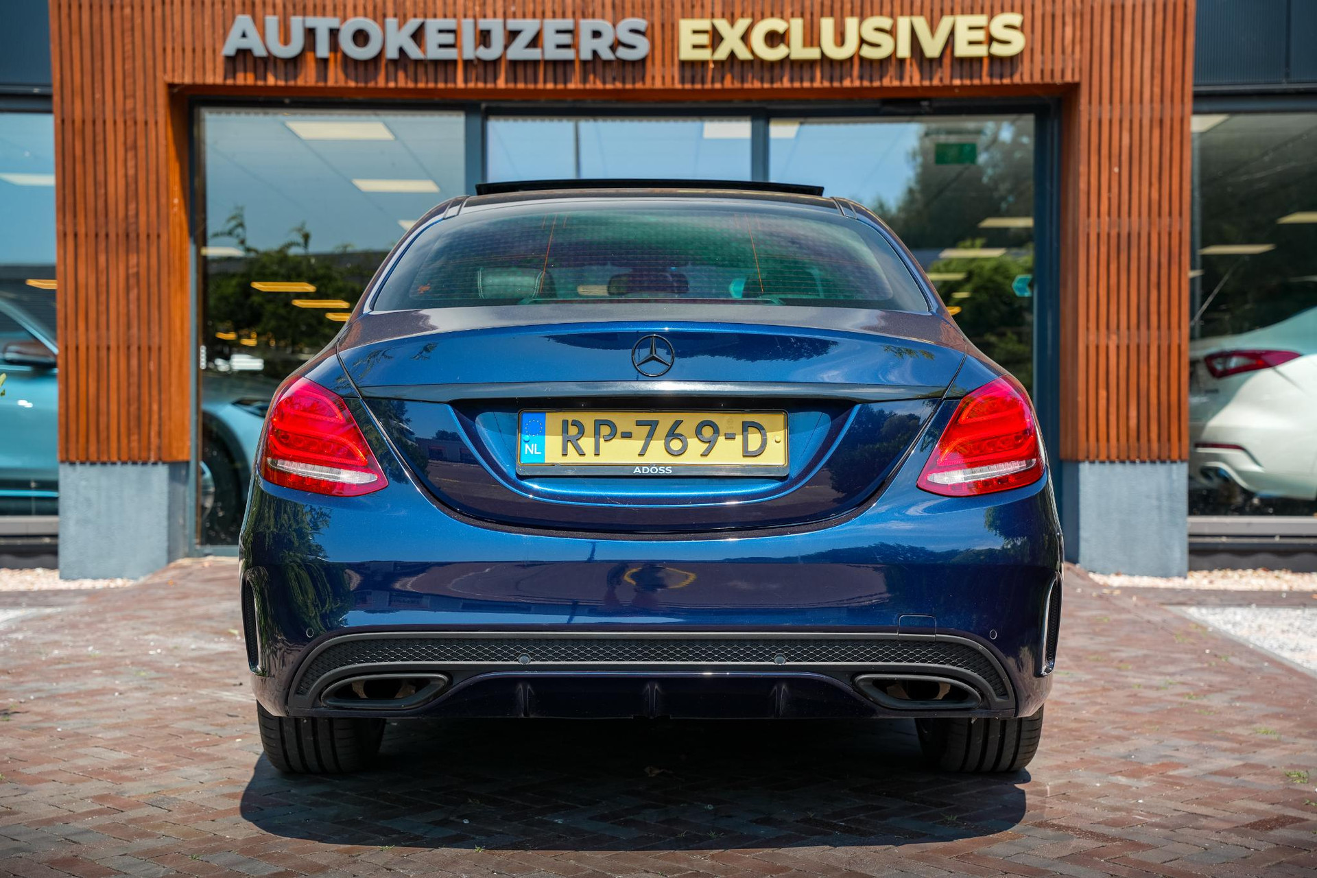 Mercedes-Benz C-Klasse 180 Business Solution AMG 2018 CAVANSITE BLUE METALLIC FINISH (890U) 9