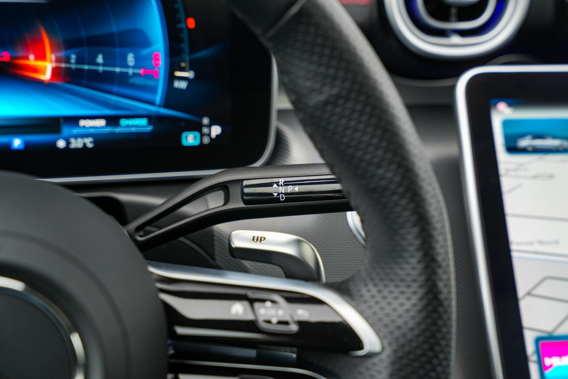 Mercedes-Benz C-Klasse AMG 43 4MATIC 2024 Obsidian black - metallic finish (197U) 13
