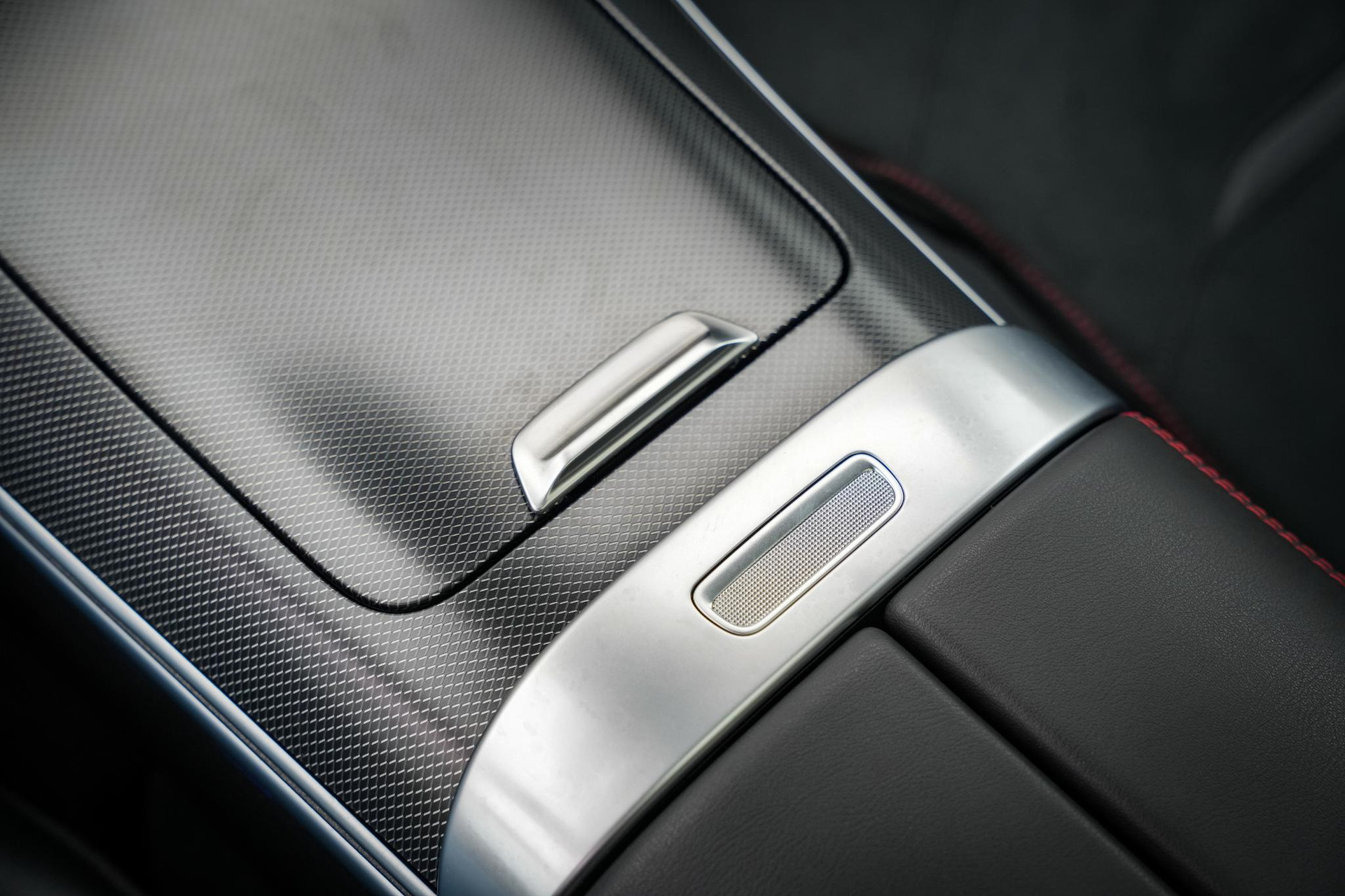 Mercedes-Benz C-Klasse AMG 43 4MATIC 2024 Obsidian black - metallic finish (197U) 28