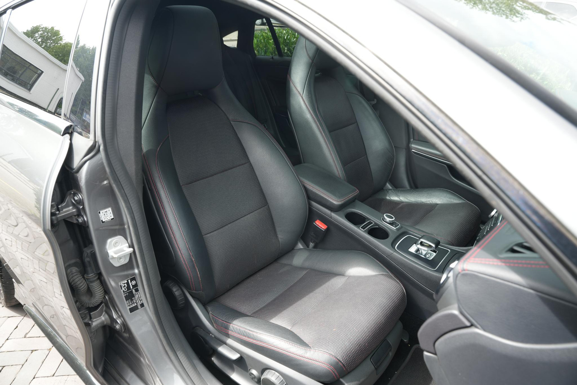 Mercedes-Benz CLA-Klasse Shooting Brake AMG 45 4MATIC 2015 MOUNTAIN GRAY - METALLICH FINISH (787U) 15