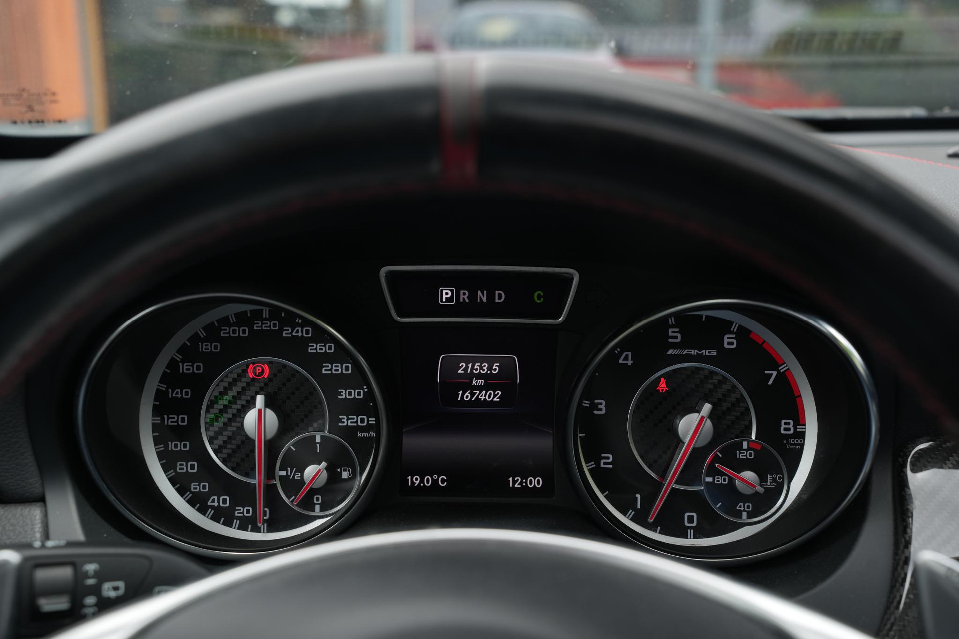 Mercedes-Benz CLA-Klasse Shooting Brake AMG 45 4MATIC 2015 MOUNTAIN GRAY - METALLICH FINISH (787U) 28
