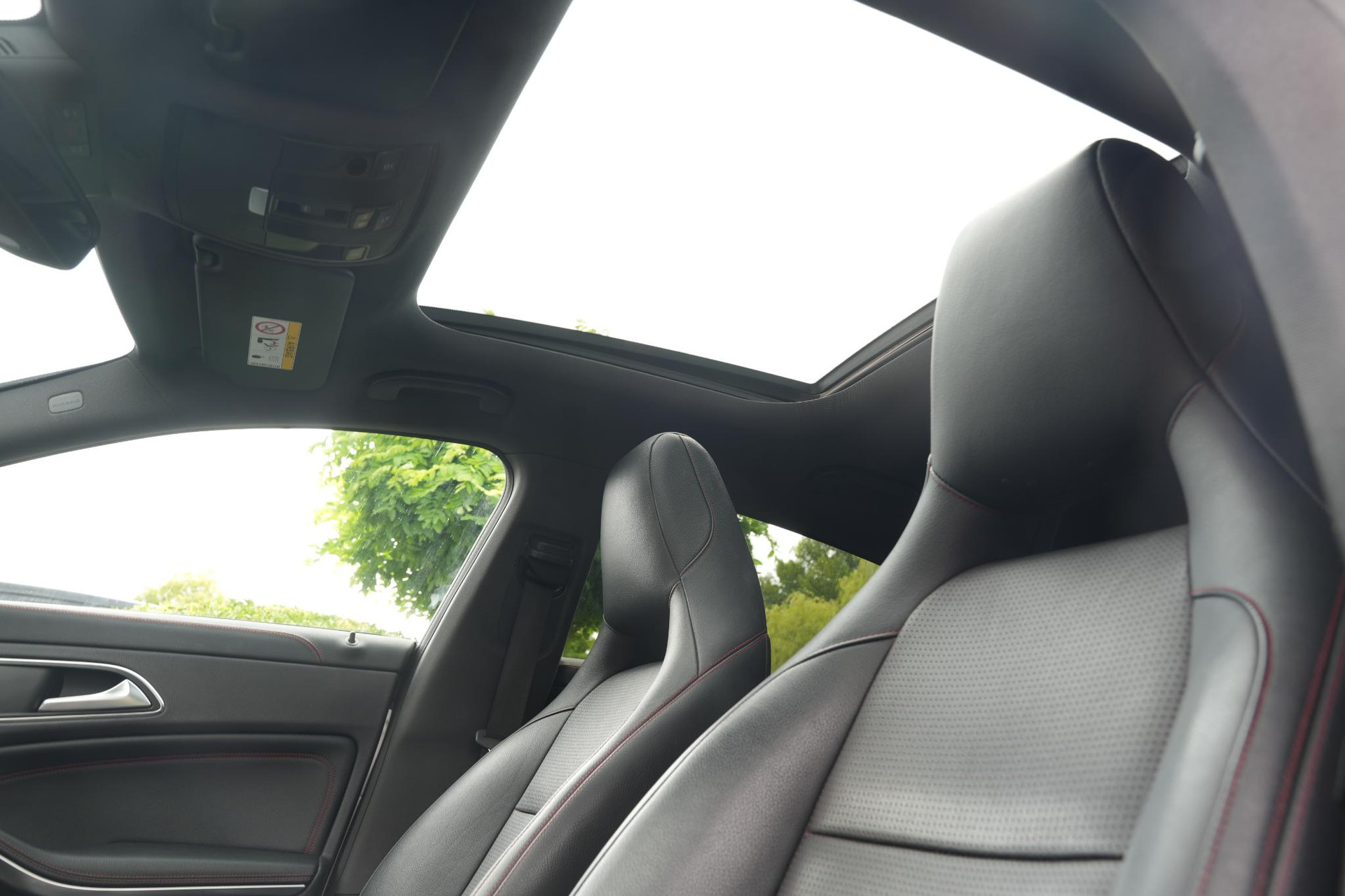 Mercedes-Benz CLA-Klasse Shooting Brake AMG 45 4MATIC 2015 MOUNTAIN GRAY - METALLICH FINISH (787U) 6