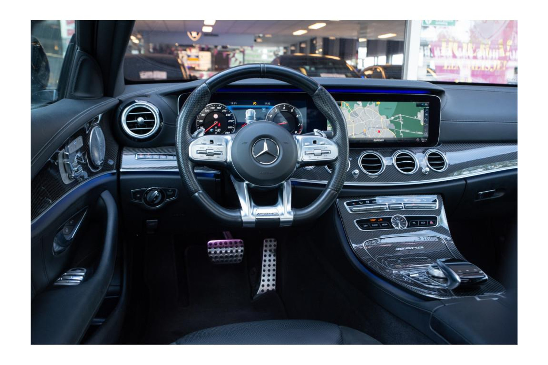 Mercedes-Benz E-Klasse AMG 63 4MATIC 2019  10