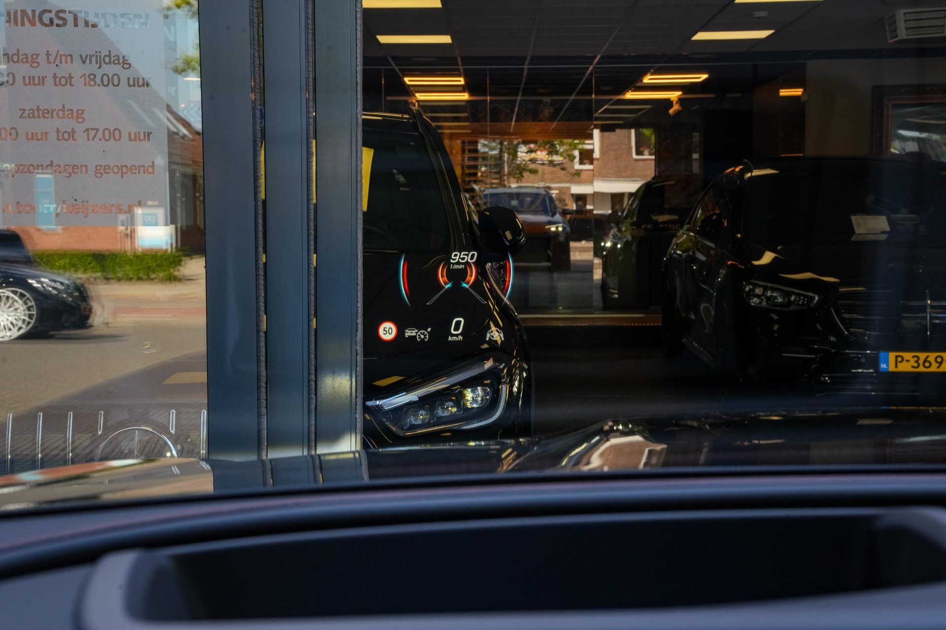 Mercedes-Benz GLC GLC 63 S AMG 2024 Obsidian black - metallic finish (197U) 31