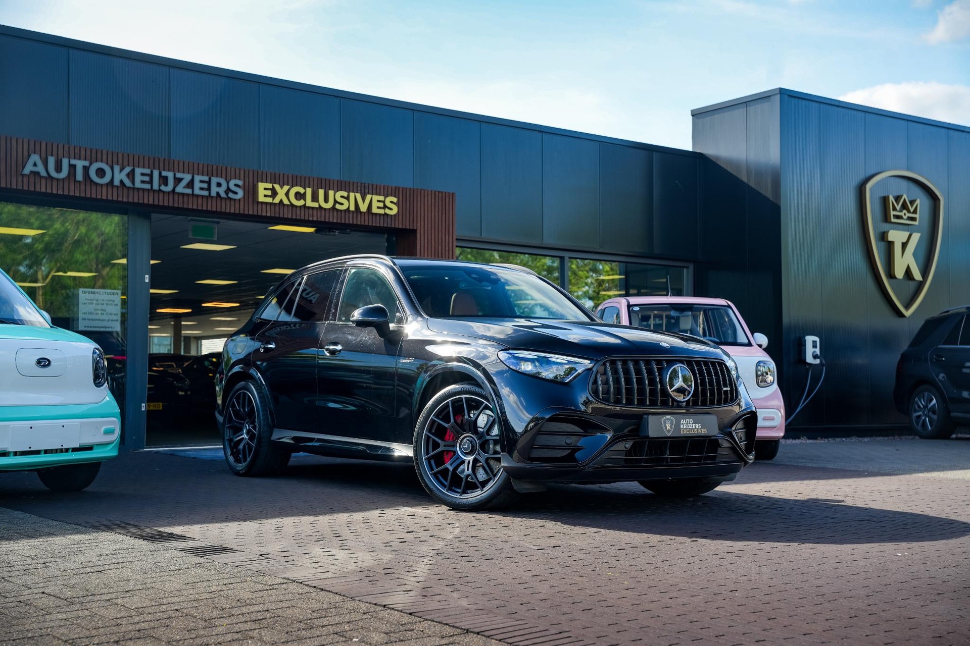Mercedes-Benz GLC GLC 63 S AMG 2024 Obsidian black - metallic finish (197U) 42