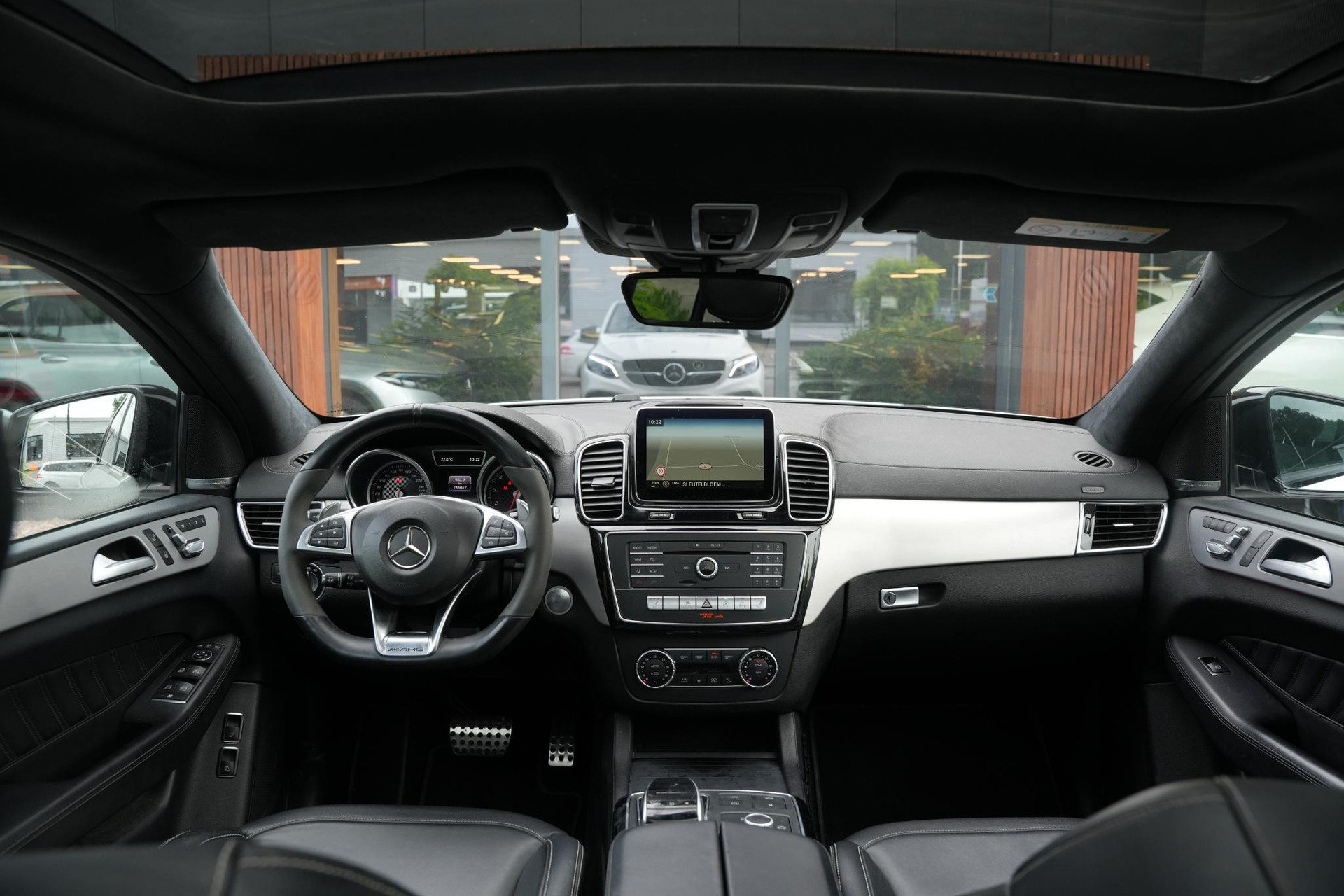 Mercedes-Benz GLE Coupé 43 AMG 4MATIC 2015 DIAMOND WHITE - METALLIC PAINT (799U) 2