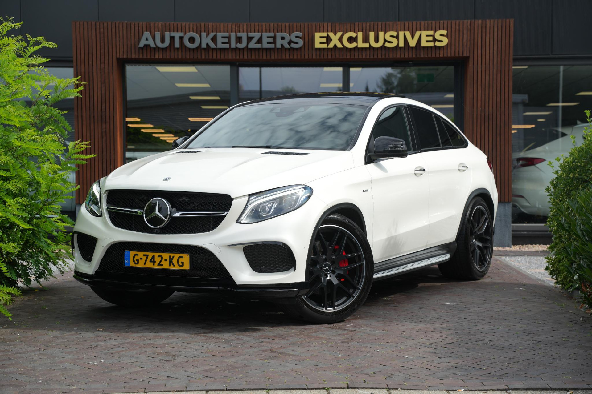 Mercedes-Benz GLE Coupé 43 AMG 4MATIC 2015 DIAMOND WHITE - METALLIC PAINT (799U) 5