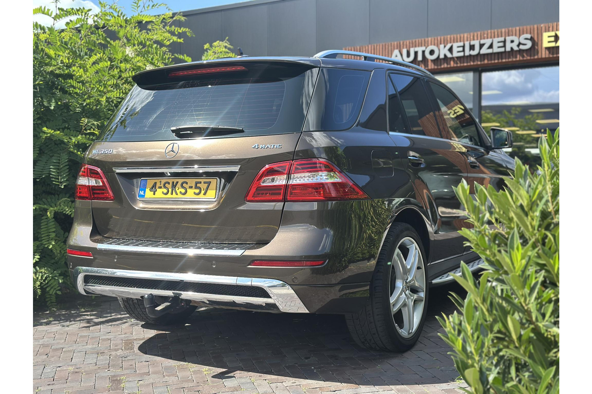 Mercedes-Benz M-Klasse 350 Edition 1 2013 Citrine brown - metallic finish (796U) 33