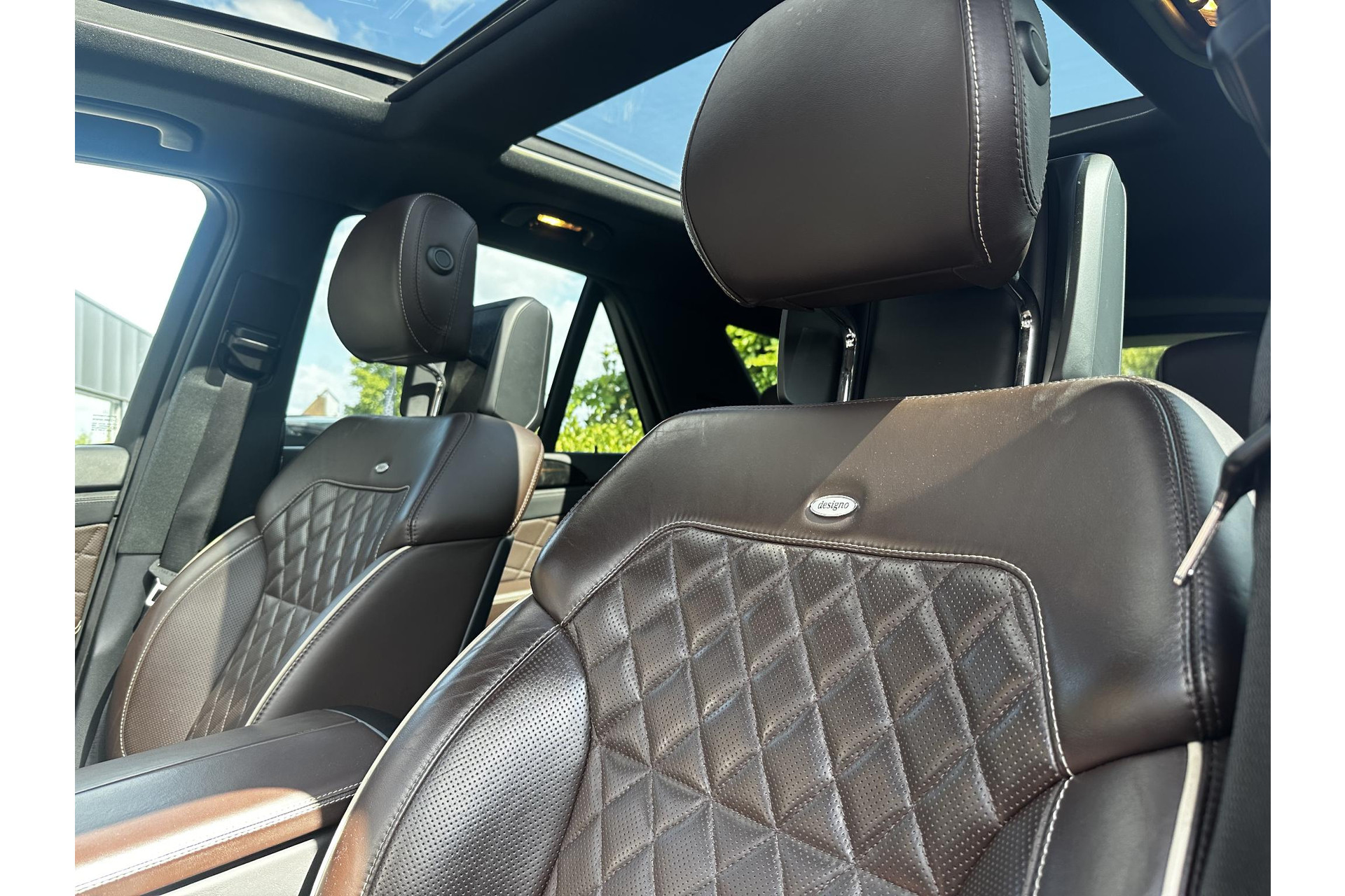 Mercedes-Benz M-Klasse 350 Edition 1 2013 Citrine brown - metallic finish (796U) 4